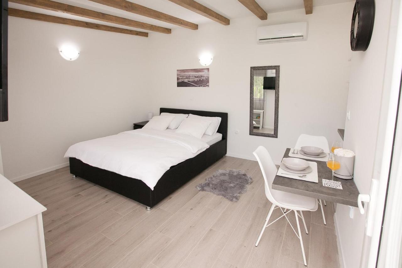 Studio Apartments Tara Zadar Dış mekan fotoğraf